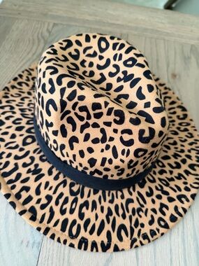 Kids Leopard Print Safari Hat - Tan & Black
